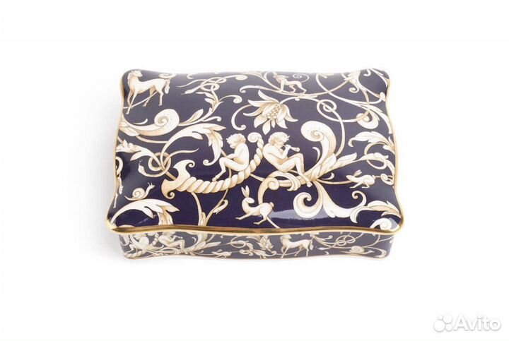 Wedgwood фарфоровая шкатулка с игральными картами