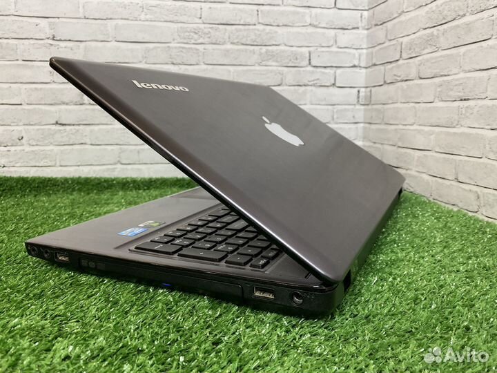 Игровой ноутбук Lenovo i3/SSD/8Gb/гарантия