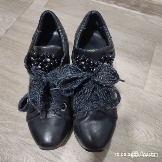 Кроссовки демисезонные натуральная кожа