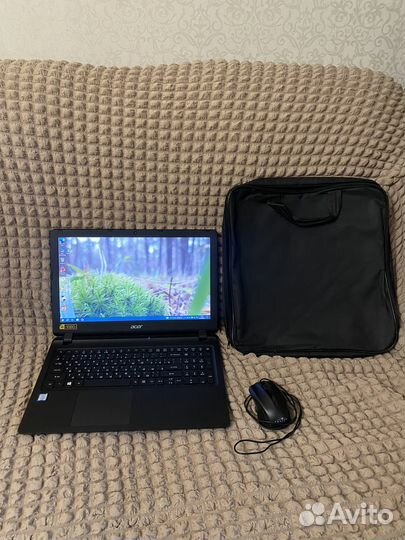 Шустрый acer/core i3-6006U/SSD+сумка и мышка