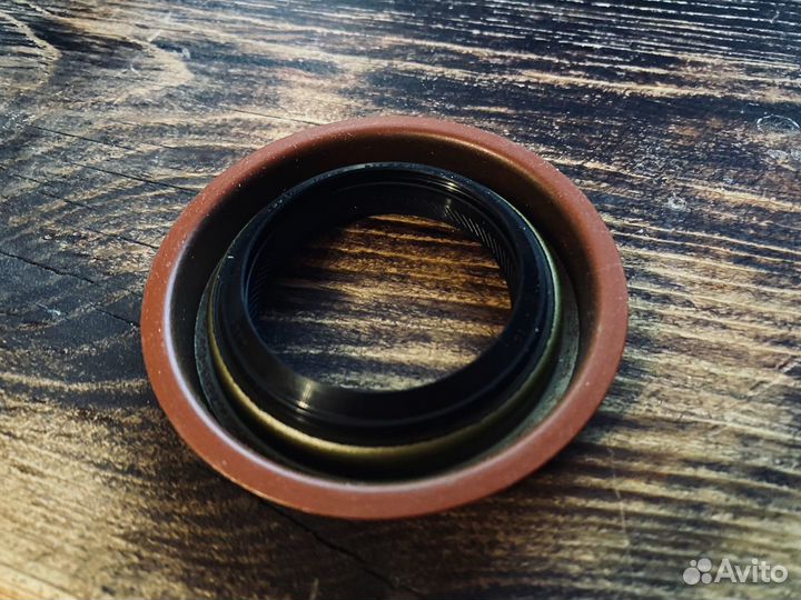 Сальник хвостовика заднего моста Ford 1976-2008