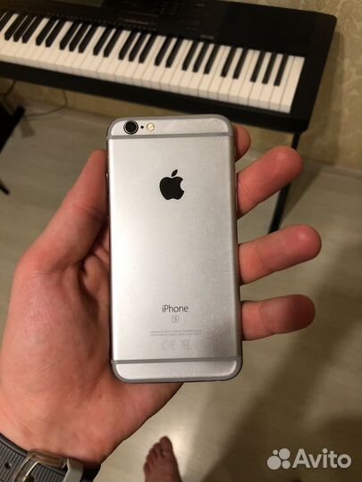 iPhone 6S, 16 ГБ