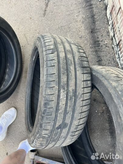 Michelin Pilot Sport 3 235/45 R18