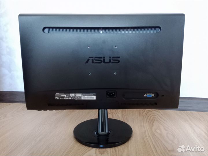 Монитор Asus
