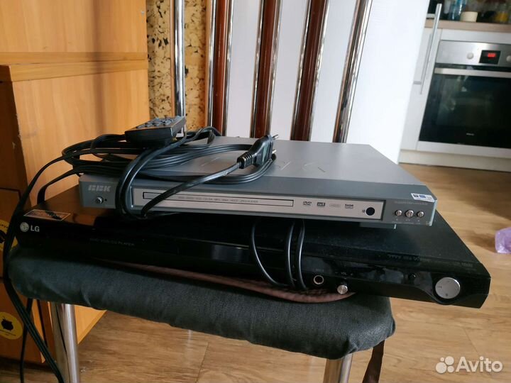 Портативный dvd плеер