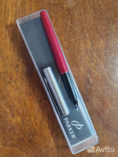Перьевая ручка parker