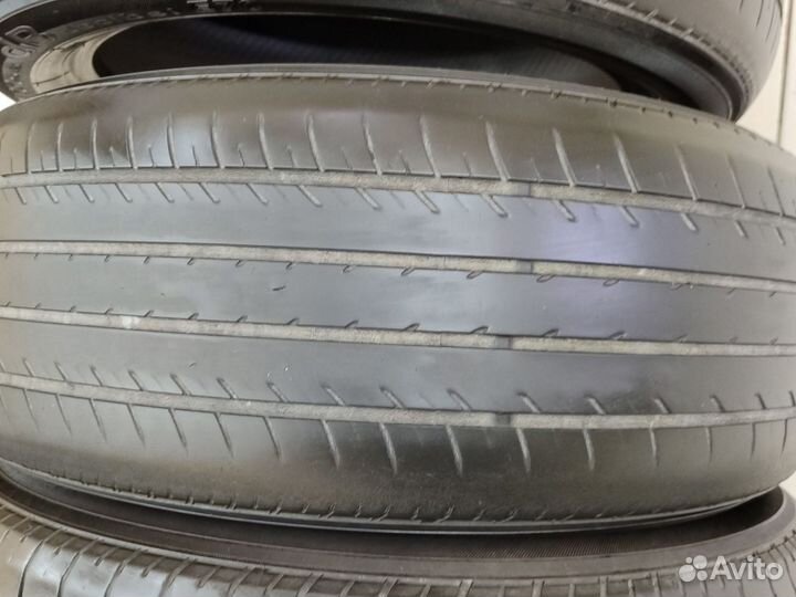 Yokohama dB Decibel E70 225/55 R18