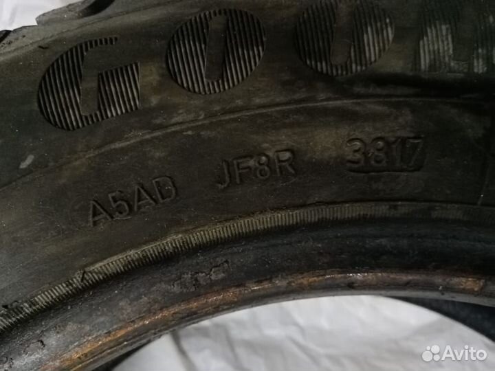 Goodyear UltraGrip Ice 185/65 R15