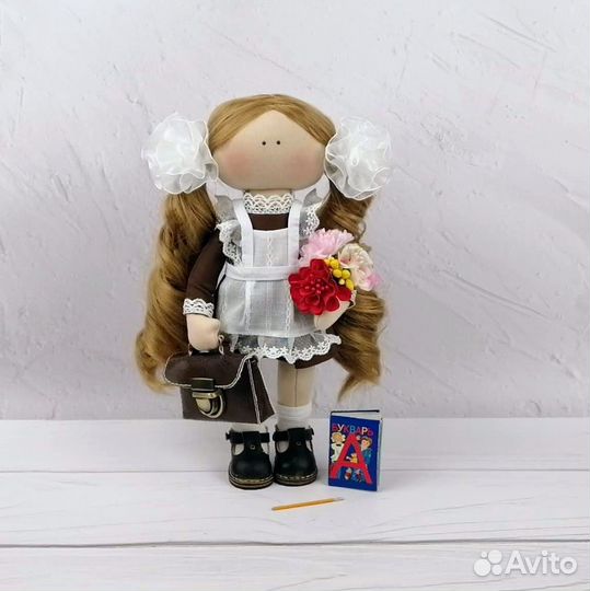 Кукла школьница (ручная работа)