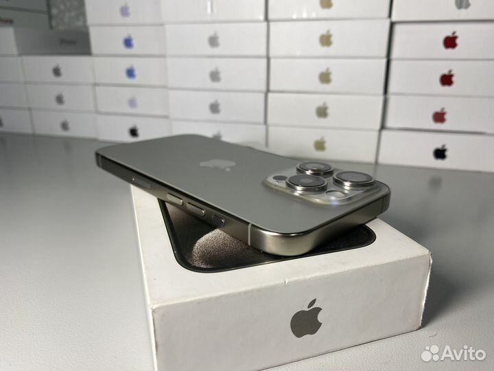 iPhone 15 Pro, 256 ГБ