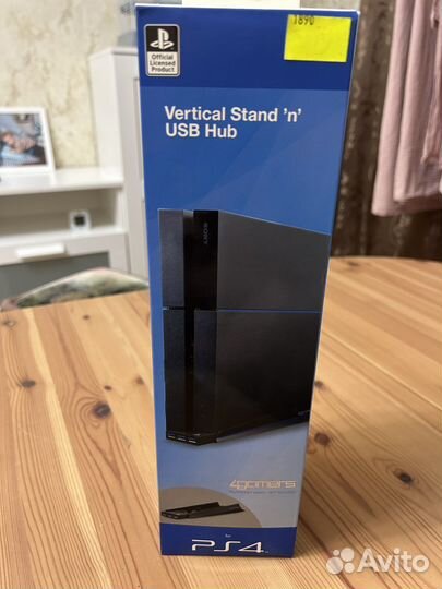 Вертикальный стэнд usb hub PS4