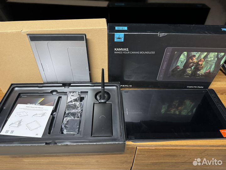 Графический планшет-монитор Huion kamvas PRO16