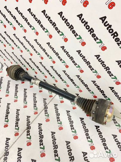 Привод задний правый Audi A4 B9 2.0 CYR 2017