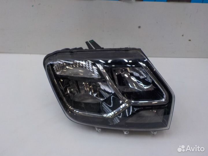 Фара правая Renault Duster 2015