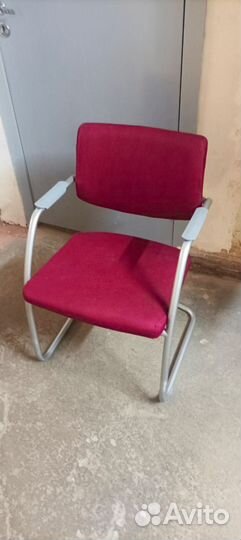 Стул в офис
