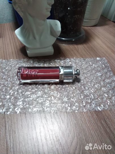 Блеск для губ