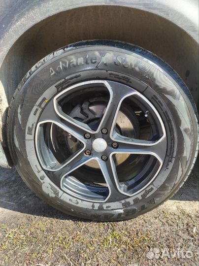 Triangle TR259 235/65 R18 106H