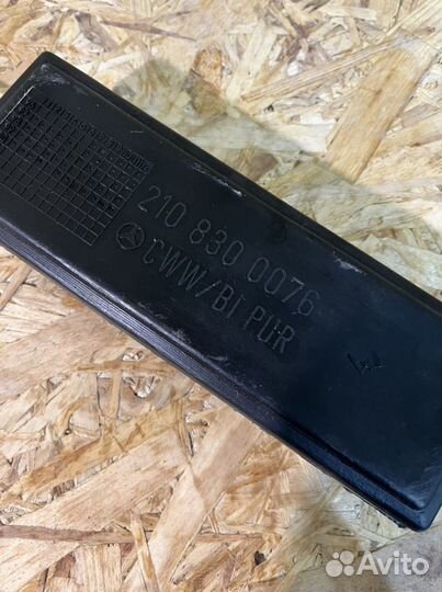 Блок Управления заслонками отопителя Мерседес w210