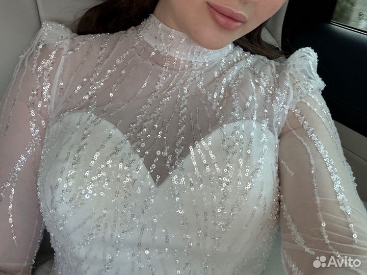 Свадебное платье