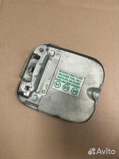 Лючок бензобака Renault Logan 1