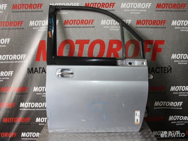 Дверь передняя правая Honda Mobilio GB1 (01- А090