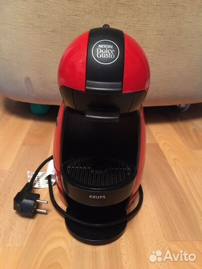 Кофемашина капсульная Dolce Gusto Nescafe