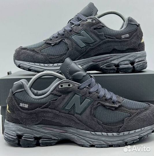 Кроссовки New Balance 2002r