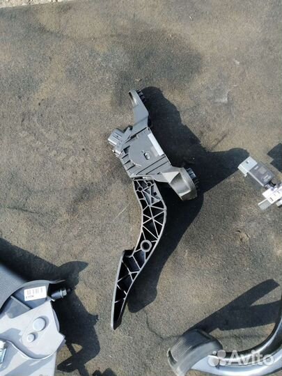 Комплект педалей Kia Rio x-line 2020 года