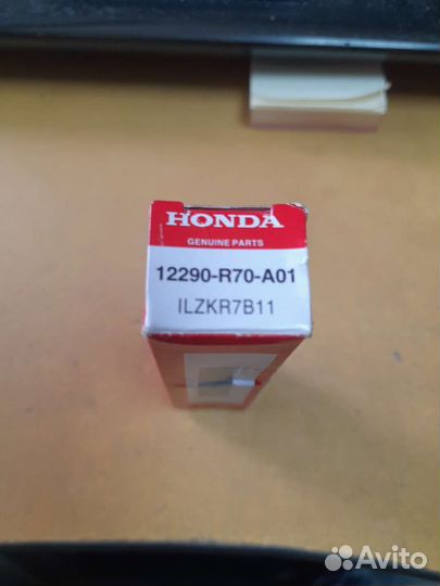 Свечи зажигания 12290- R70-A01
