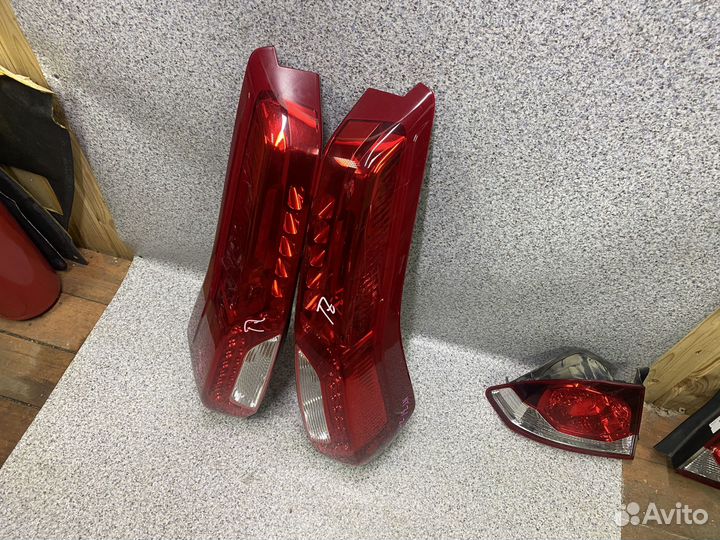 Фонарь Nissan X-Trail T31