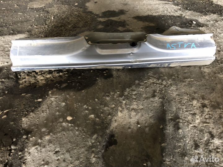 Opel astra H порог правый