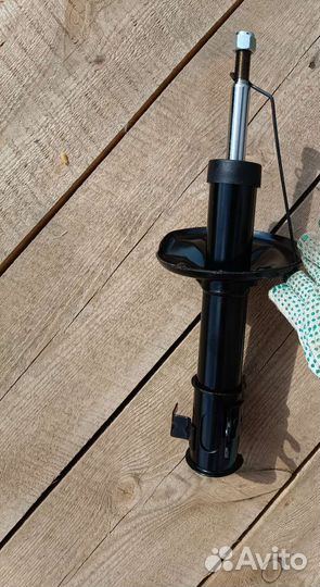 Передние амортизаторы Chevrolet Spark