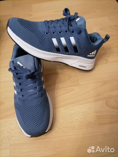 Кроссовки мужские летние adidas 41 размер