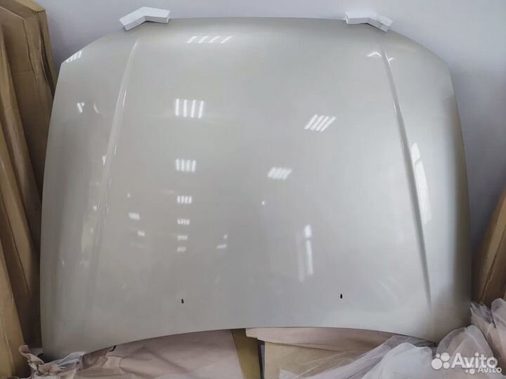 Капот на Hyundai Accent '99-'12