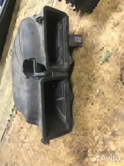 Воздухозаборник mercedes w204