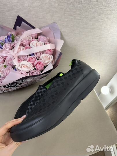 Слипоны 44,5 oofos