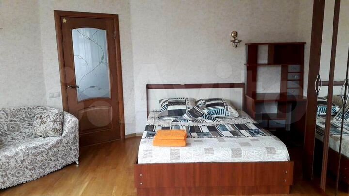 2-к. квартира, 70 м², 13/25 эт.