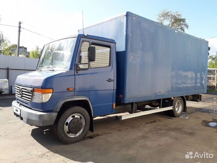 Mercedes-Benz Vario цельнометаллический, 2002