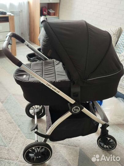 Коляска 3 в 1, с нюансом в сидячем блоке