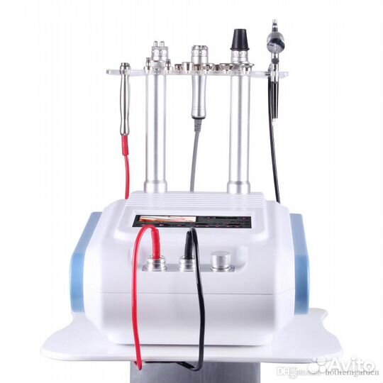 Комбайн: РФ-лифтинг, oxyjet, дермабразия, вакуум