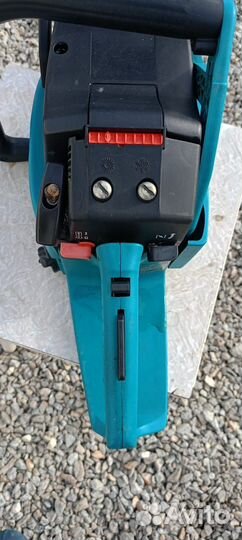 Бензопила makita dcs 400