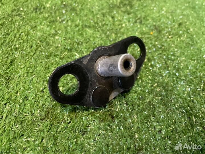 Кронштейн, опора кабеля Lexus Gs350 GRS191 2GR-FSE