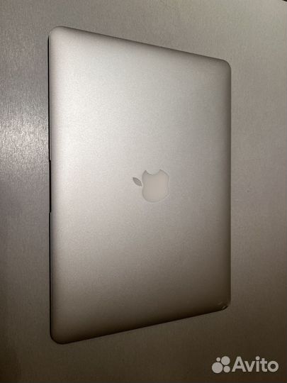 Apple macbook air 13 a1466