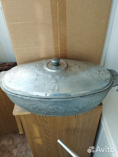 Казан чугунный7л