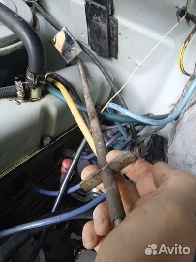 Шприц для смазки шкворней,телескопическое зеркало