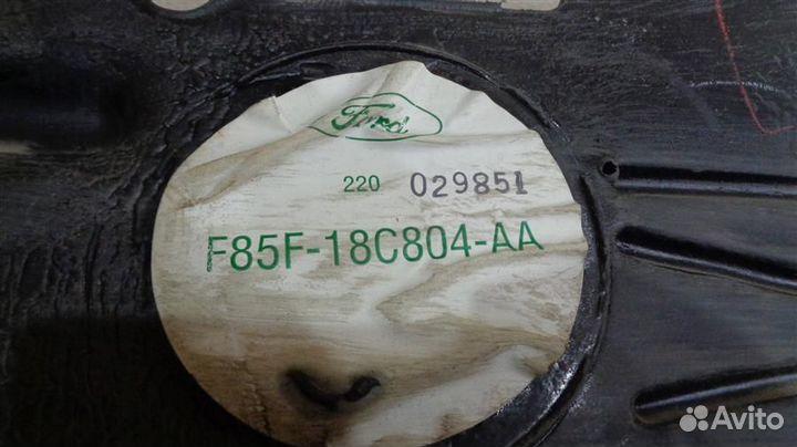 Сабвуфер Lincoln Navigator 1997-2003