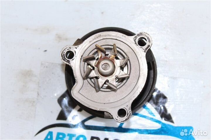 Водяная помпа Nissan Primera TP12 QR20DE 2002-2007