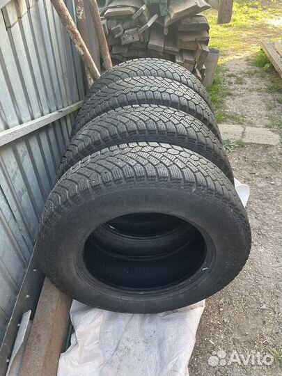 Gislaved Nord Frost 200 215/70 R16