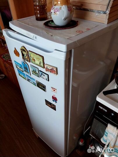 Холодильник Бирюса б/у 122 см