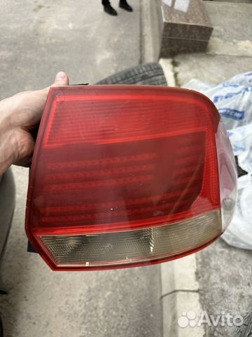 Задний правый фонарь volkswagen polo 16г
